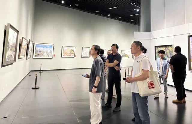 南宁高温“烤”验？这些室内圣地拍照+打卡两不误