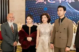 “这么狠毒？”刘晓庆短剧开播！称被儿媳台词震惊！小30岁霸总老公夸她很有少女感图片
