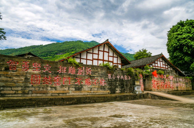 在北纬31度的四川巴中 我们看见了一个多彩的通江