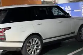 百万豪车年检遭意外，尾气检测发动机爆缸 车主检测站各执一词丨云投诉图片