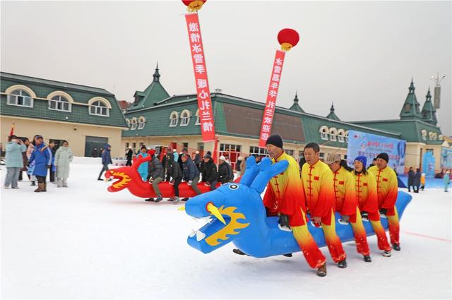 冰雪嘉年华 冬季旅游热