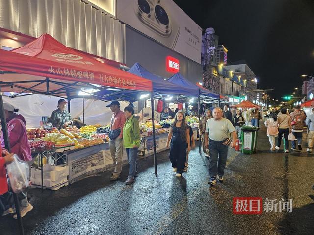 实探边城黑河：俄游客熟练扫码付款，商贩操一口流利俄语，他们对中俄互免签证充满期待