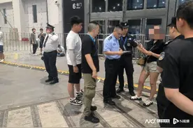 180元坐游轮夜游黄浦江加登顶上海中心？上海警方：别上当图片