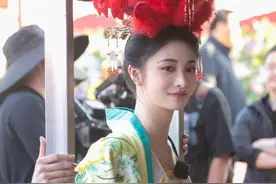 《花儿绽放》聚焦四大名著，钟汉良周洁琼惊艳变装图片