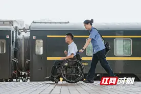 岳阳站多举措保障第三季度调图旅客出行安全有序图片