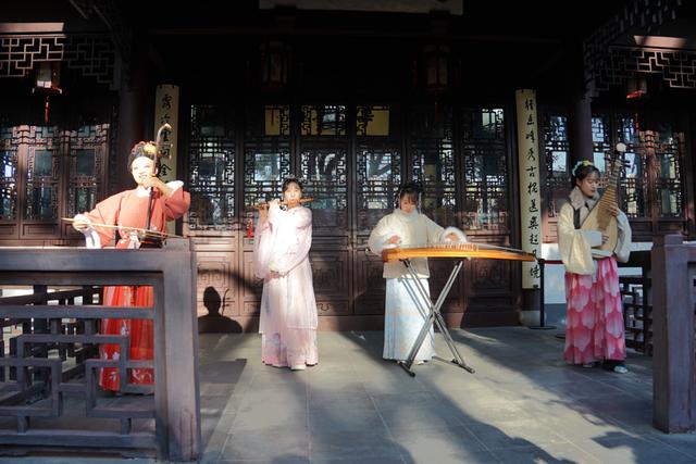 古猗园化身民俗乐园，解锁元宵雅趣新体验