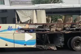 鄱阳警方回应“中考接送车发生车祸”：司机超速致2死被刑拘图片