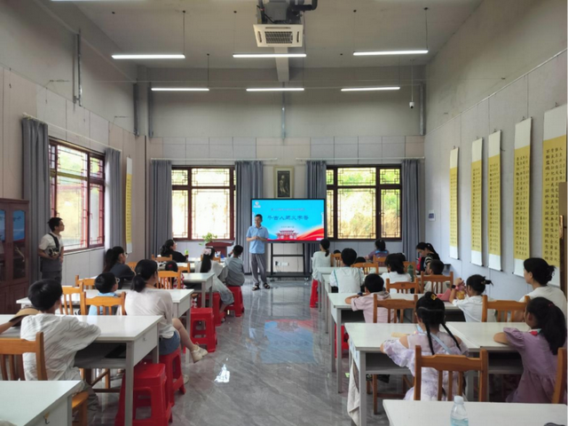 “书香旅途 共阅德安”德安文旅游读活动，让书香浸润文旅地标