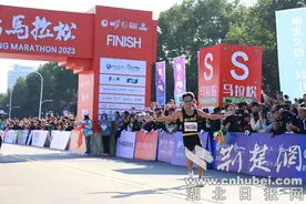 2023襄阳马拉松成绩出炉 中国选手何杰再夺金牌图片