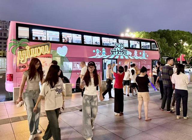 义乌好好逛·乐享双节①｜40多场文旅盛宴解锁N种玩法，双节假期来义乌尽情“逛吃嗨购”