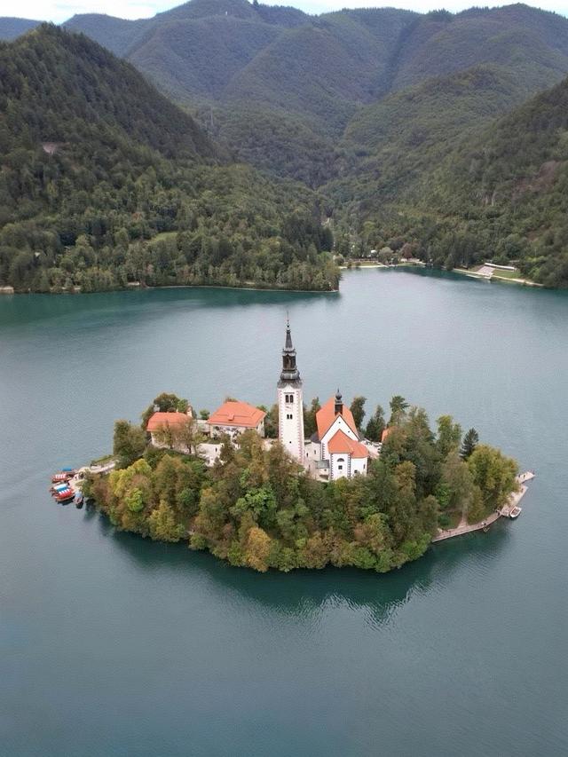 晚潮｜冰湖如梦