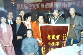 重温经典丨赵宝刚：电视剧《四世同堂》带我走上艺术创作之路图片