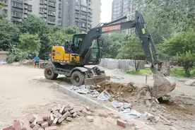 告别晴天土、雨天泥！丰台南苑街道新增842个车位图片