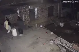 广西姐弟仨凌晨返程，父亲陪他们坐了一夜，网友评论区分享返乡故事泪目图片