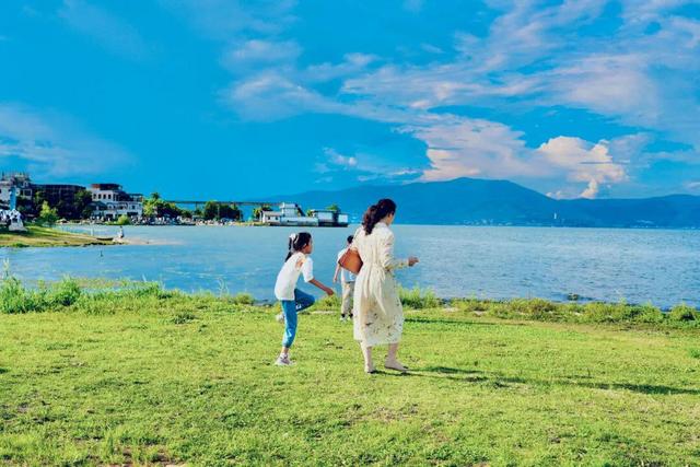 大理最治愈的129公里：这个夏天，在洱海边找到生活的解药