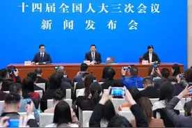 邮政无人机飞进城了？这下快递别想堵车！图片