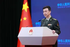 美国太平洋舰队司令来华与中国海军交流了啥？国防部答南都图片