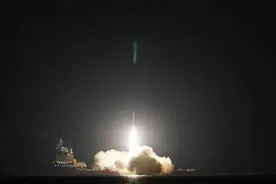 首次！“北京礼物”上天！龙腾腾开启星际之旅——图片