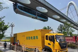光谷空轨五一期间加密开行，“电知音”提供稳定动能保障图片