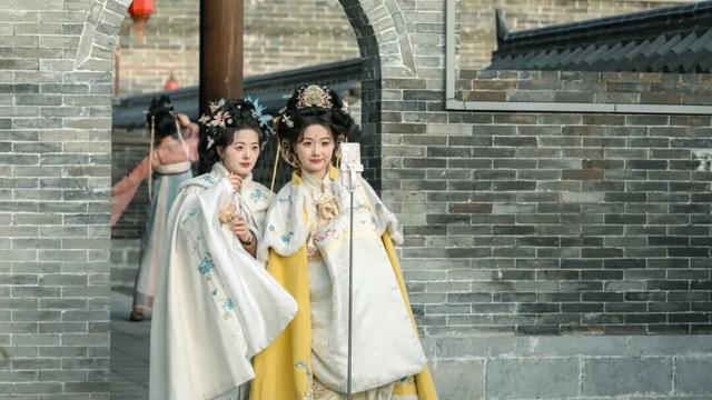 天呐，洛阳的这份「反差感」，绝了！