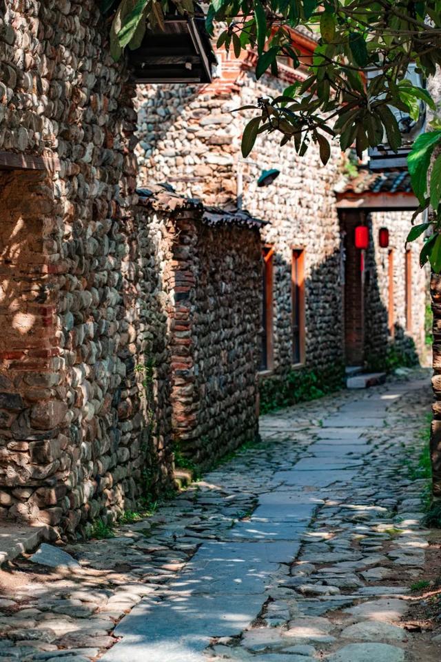 德兴入选中国体育旅游精品项目！快来打卡“铁人”同款赛道，畅游湖光山色！
