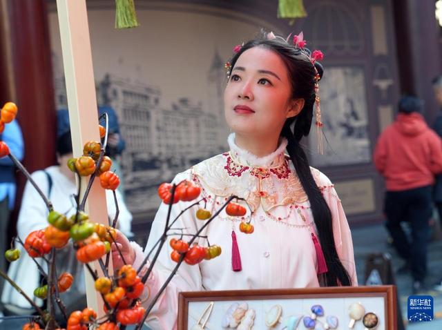 上海豫园：沉浸感受非遗魅力