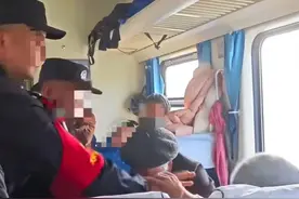 开往上海的列车上，母女俩霸座后拒绝换座，拿东西砸乘警，甚至持刀威胁！警方已介入图片