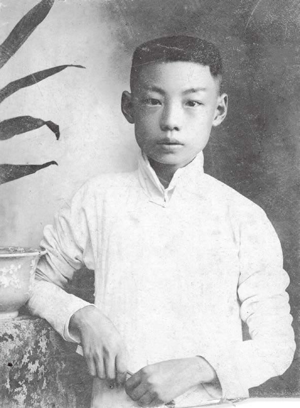 夏衍诞辰125周年｜专访沈芸：我爷爷终身都有地下党情结，他不喜欢讲苦难