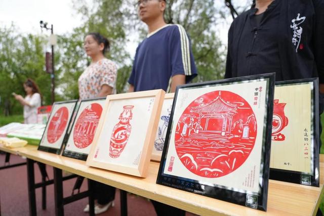 袈裟泉涌千年韵！2025济南国际泉水节“泉炬”传递抵达长清