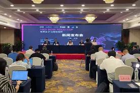 世界知名女球手策马武隆仙女山！首届世界女子马球比赛即将开赛图片
