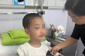 湖南4岁男孩撑伞从26楼跳下后生还，医生：奇迹之外的奇迹图片