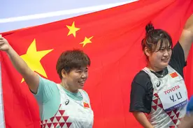 （巴黎残奥会）田径——女子铅球F37级：中国队包揽冠亚军图片
