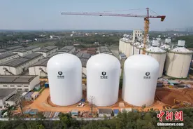 中国首批9000吨级气膜粮仓亮相湖南图片