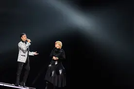 港乐“光辉岁月”，为何总惹人怀念？ | 睡前聊一会儿图片