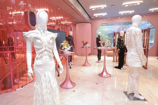 在上海过圣诞季，这个地方请Mark