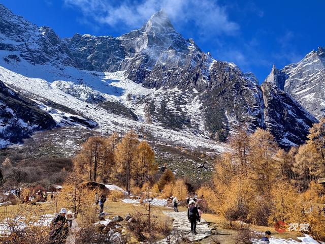 C视觉·遥望雪山(59)丨最佳观山季来临 C视觉摄影师把川西顶流美景为你“一网打尽”