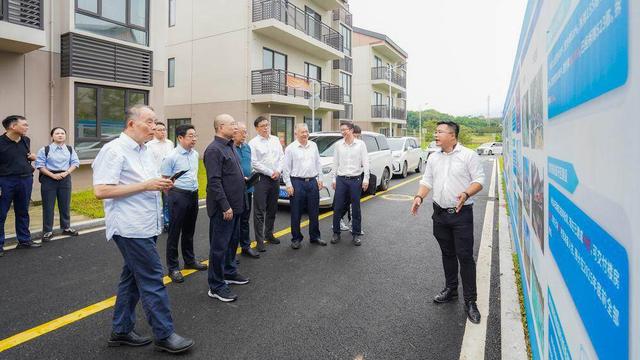 多位院士齐聚黄埔迳下村，共探乡村建设工业化新模式