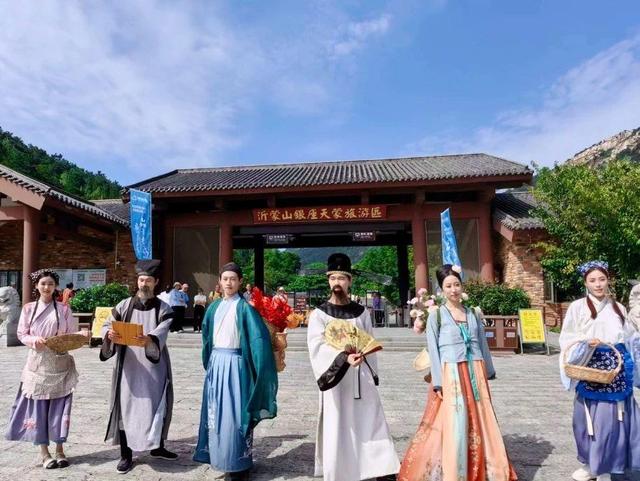 天蒙景区推出金秋板栗节，游客“获得感满满”