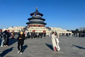 多景区叫停“商拍”获网友点赞，的确应该还旅游以纯粹图片