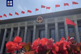 习近平举行仪式欢迎赤道几内亚总统奥比昂访华图片