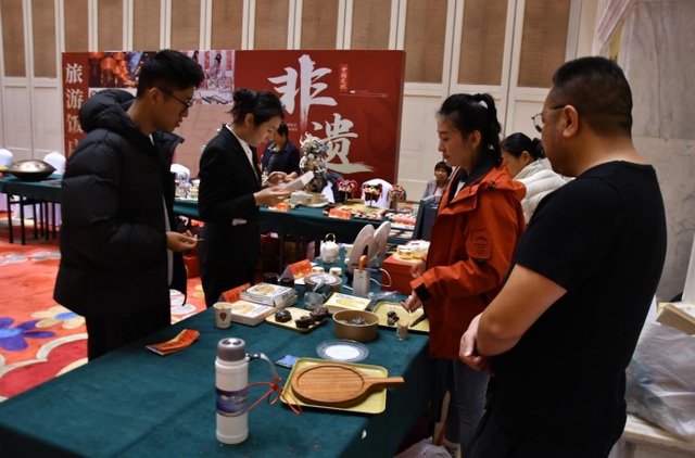 第八届“好客山东服务节”暨山东省旅游饭店协会建会30周年大会在临沂开幕