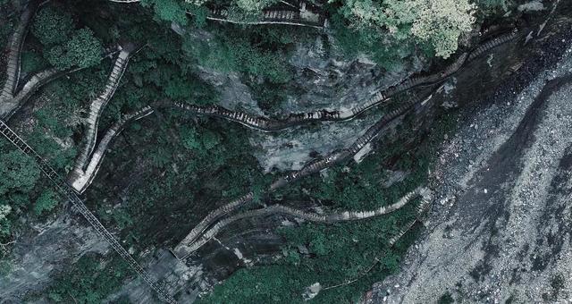 2025“冲顶天门”全国登山挑战赛即将启幕，全球首条“挂壁云梯”越野赛道惊艳亮相