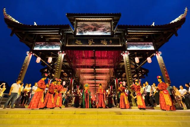 科普大视界+南龛石窟+恩阳船说=一票玩遍！