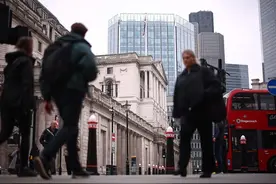 英国央行下调利率至4.75%图片