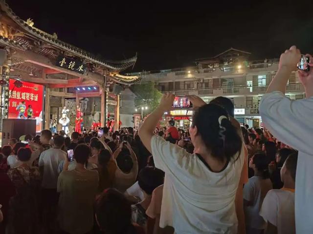 多家媒体聚焦三明！三明双节玩出花，非遗、美食、古风全拿捏
