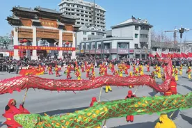 长子：龙腾虎跃闹元宵图片