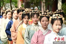 吾家有女初长成 浙江宁波举行女子及笄礼图片