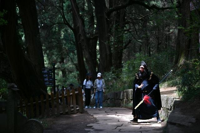 暑期旅游热榜背后的“锦绣天府·安逸四川”