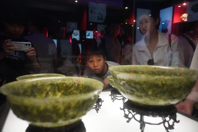 炎热暑期，广州文博场馆“文化送清凉”