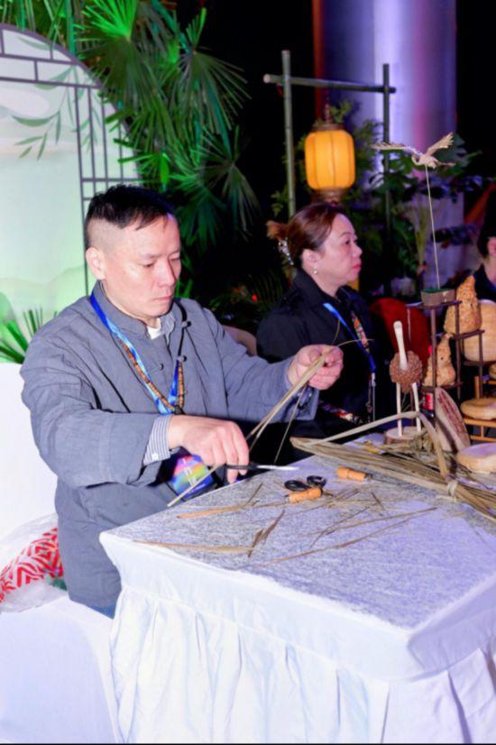 有趣有内涵的“新媒体之夜”